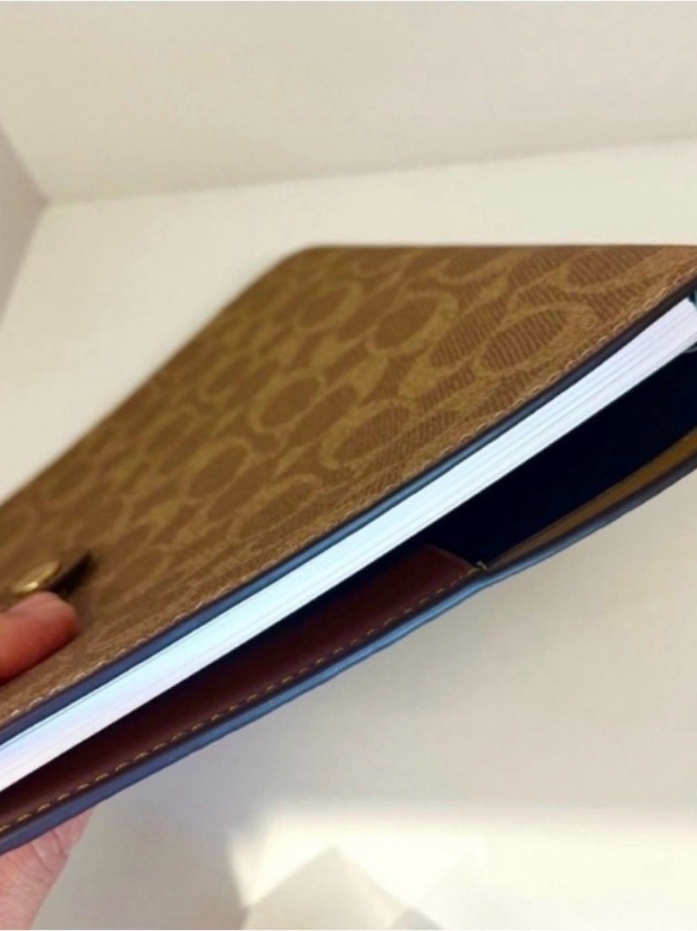 Coach Tan Signature Canvas Organizer Cover with Leather Snap - Picture 4 of 4